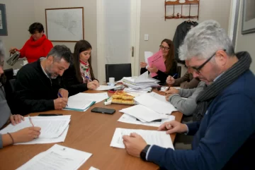 Sesión: pedido por las rutas que llegan a Necochea