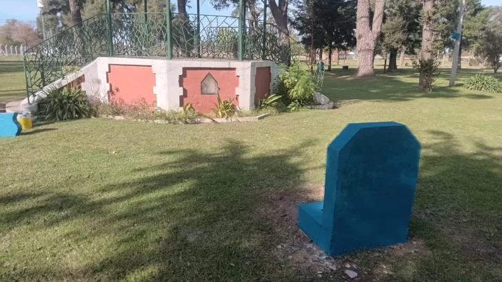 Acondicionan la Plaza Libertad de Claraz, un emblema de la localidad al norte del distrito