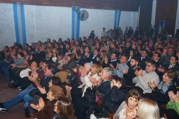 25-05-FOTO-Gala-acto2-728x485