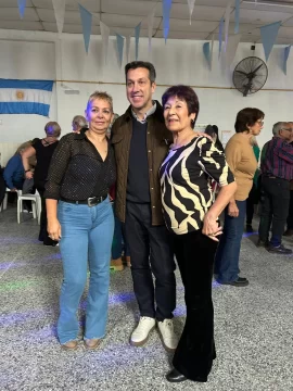 26-05-FOTO-Rojas-jubilados-546x728