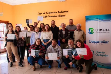 “Es fundamental que desde Puerto Quequén nos vinculemos con el hinterland para fomentar el crecimiento económico de la región” “Es fundamental que desde Puerto Quequén nos vinculemos con el hinterland para fomentar el crecimiento económico de la región”