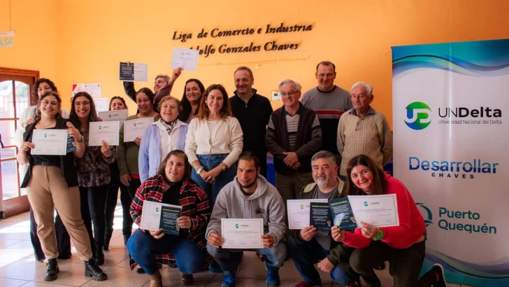 “Es fundamental que desde Puerto Quequén nos vinculemos con el hinterland para fomentar el crecimiento económico de la región” “Es fundamental que desde Puerto Quequén nos vinculemos con el hinterland para fomentar el crecimiento económico de la región”