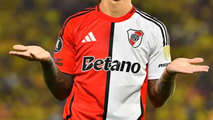 River le ganó a Barcelona en Guayaquil y se acerca a la clasificación