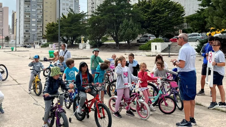 De las colonias de verano al Ciclo Lectivo, continúan con charlas de Educación Vial