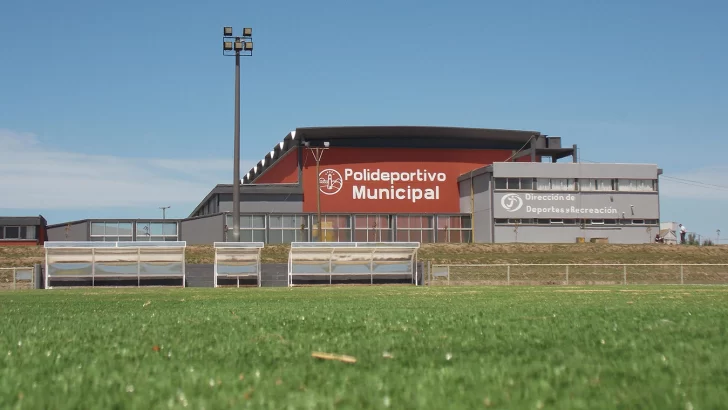 Construirán una cobertura en el Polideportivo Municipal
