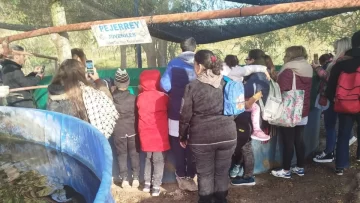 Cada vez más alumnos disfrutan de las visitas a Piscicultura