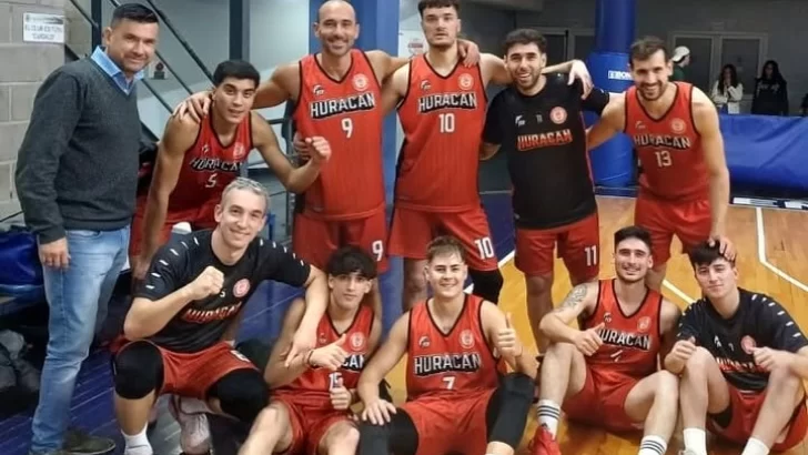 Noche feliz para los necochenses en la AMB: Huracán sigue firme y Rivadavia ganó por primera vez