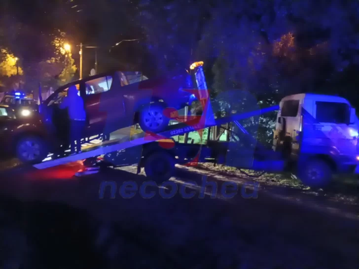 Un conductor se dio a la fuga y agredió a personal policial