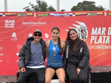 Rosario-Coronel-Campeona-NacionalU183-728x546