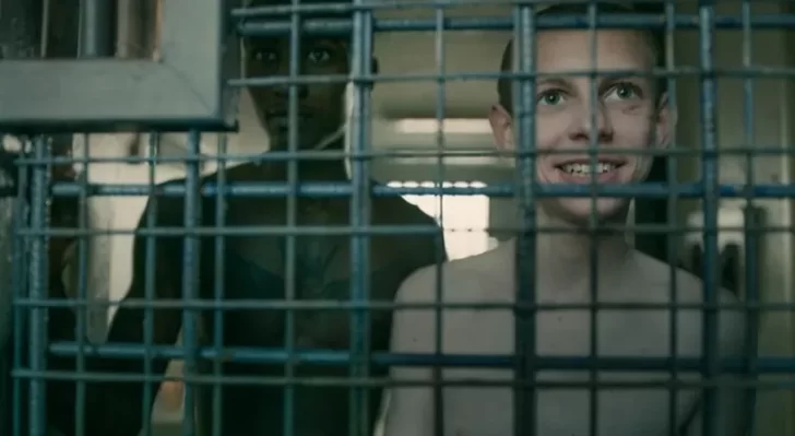 Cómo es “Un chico malo”, el drama carcelario que arrasa en Netflix