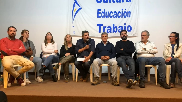 Fuerte apoyo a Axel en Necochea: lo ven como el nuevo líder