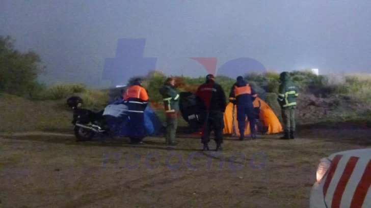Acamparon en una zona prohibida sobre la playa