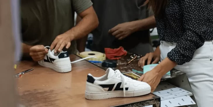 Hot Sale 2025: las zapatillas importadas arrasaron en ventas, pero la ropa no bajó como se esperaba