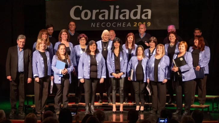 El coro Alta Mira se presenta a beneficio este sábado: dónde y a qué hora