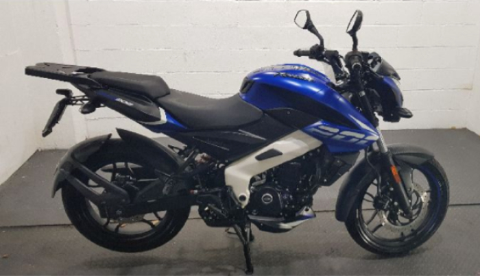 Roban moto a plena luz del día frente a una Comisaría