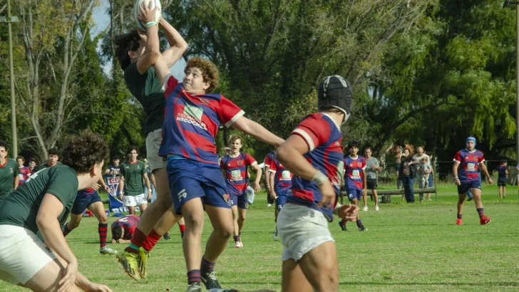 Náutico M16 estuvo a la altura en su casa ante uno de los punteros del torneo marplatense