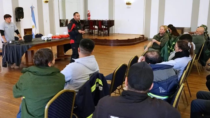 Intensifican capacitación en RCP y primeros auxilios para agentes municipales