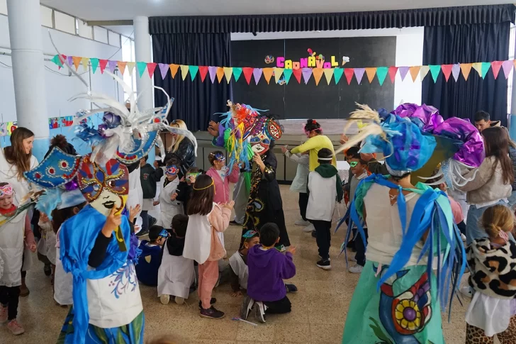 Proyectó Cultural: Alumnos entrevistaron a Funcionarios