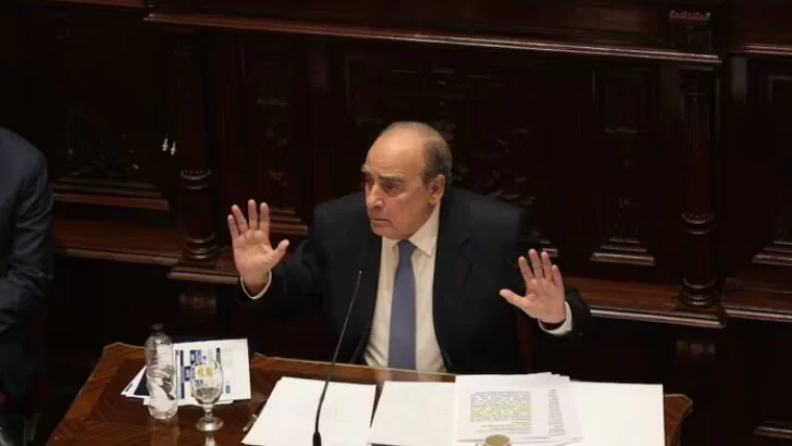 “No vamos a hipotecar el orden fiscal por presiones políticas”
