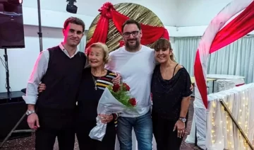 Con felicidad y esperanza la familia del Club Huracán celebró el 106° aniversario