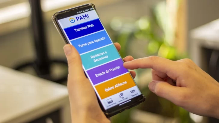 PAMI lanza su nueva app para jubilados: cómo funciona y qué trámites se pueden hacer