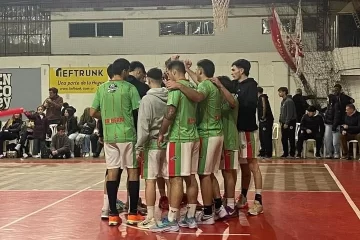 Gran victoria de Centro Vasco como visitante para adelantarse en la final