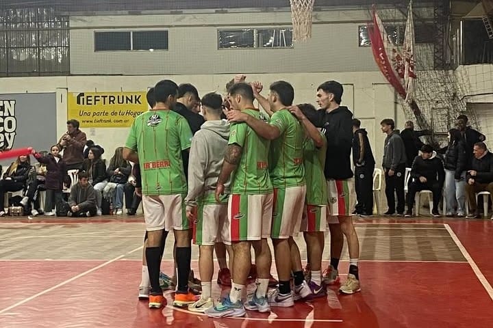 Gran victoria de Centro Vasco como visitante para adelantarse en la final