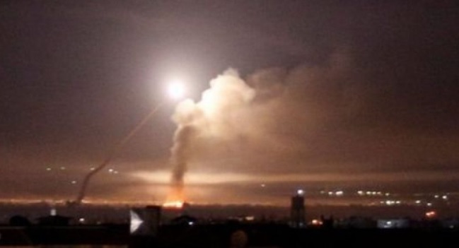 Israel bombardeó instalaciones nucleares en Teherán e Irán respondió con fuertes ataques
