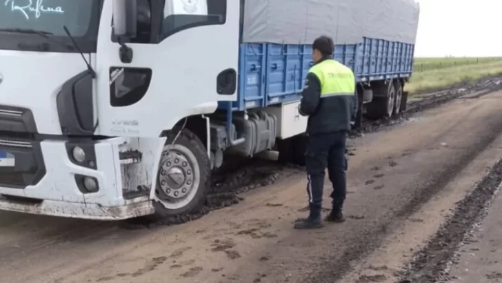 Caminos rurales: multas a transportistas por deterioro