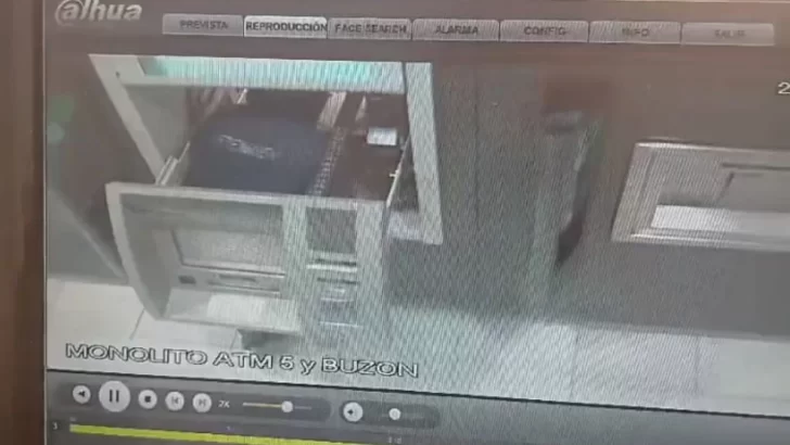 Video: detuvieron a dos ladrones que intentaron robar un cajero automático