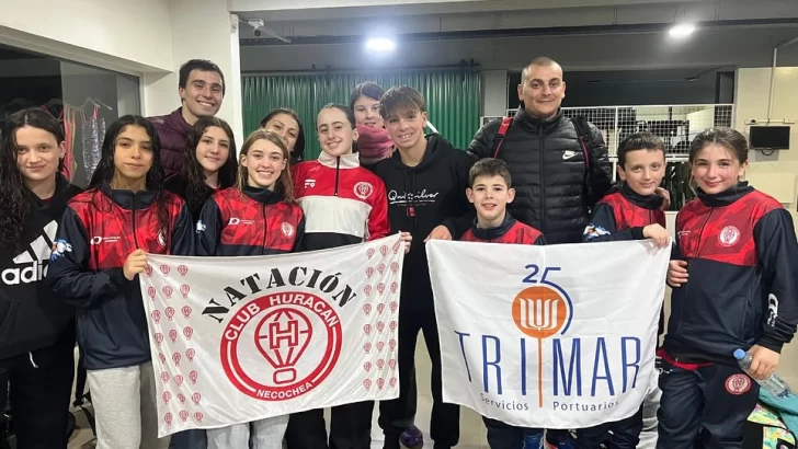 Numerosa participación y podios de los nadadores de Huracán en Mar del Plata