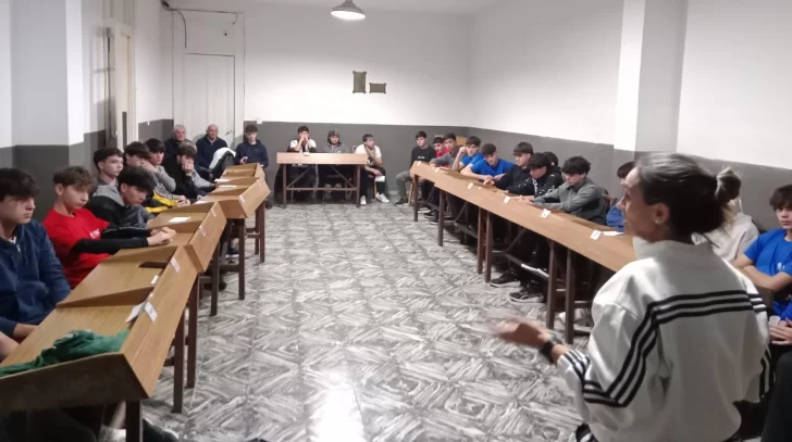 Jornada de abordaje psicológico para la Selección Sub 15 de Necochea