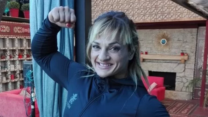 La “Locomotora” Oliveras “usa cada vez menos el respirador y comprende órdenes motoras”