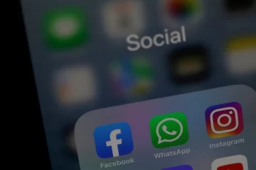 Se dedican más de cuatro horas por día a las redes sociales
