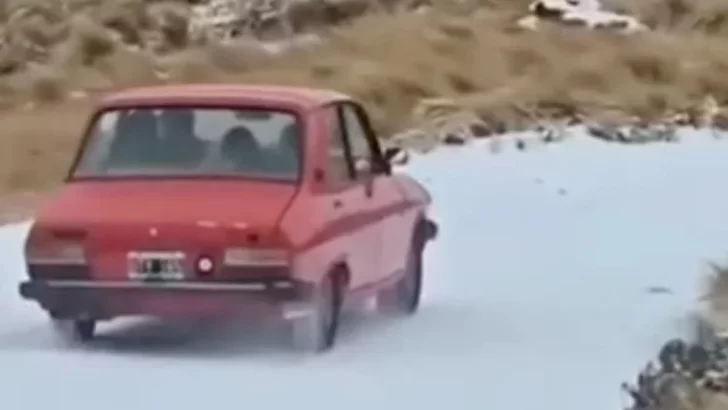 Lo viejo funciona, Juan: el increíble video del Renault 12 que se vistió de 4×4