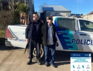 Intentó forzar el domicilio de su ex pareja y llevaba un arma de fuego