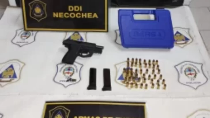 Amenazó a su ex suegro: Allanamiento y secuestro de un arma de fuego