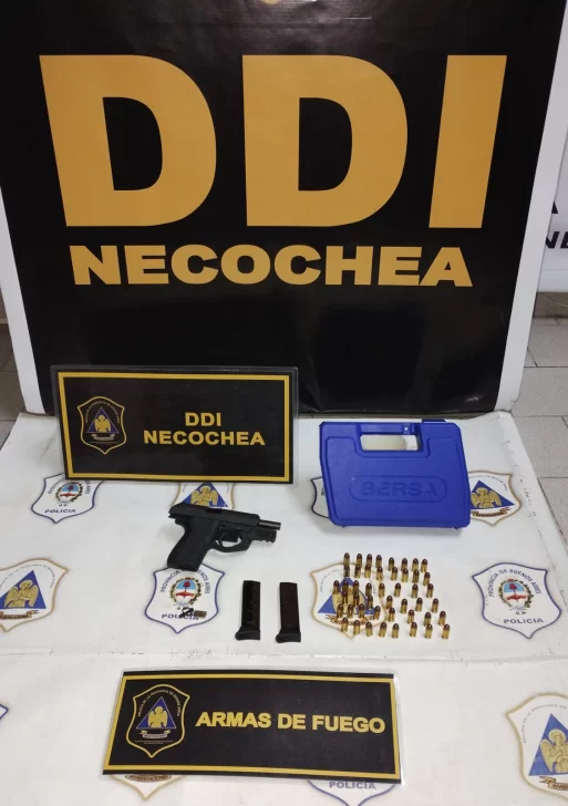 Amenazó a su ex suegro: Allanamiento y secuestro de un arma de fuego
