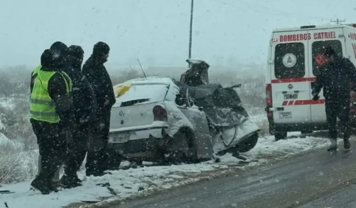 Tragedia en la Ruta 151: murieron cuatro mujeres tras chocar contra un camión
