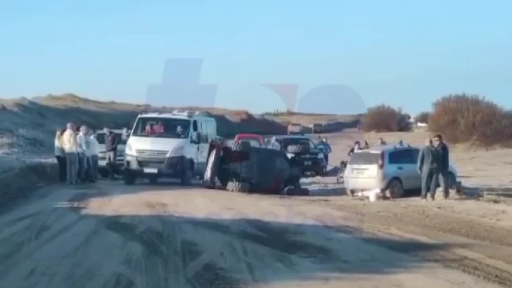 Vuelco en avenida 2 a la altura del molino viejo