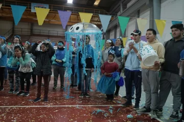 16-08-FOTO-Estudiantina-Discapacidad-04-728x485