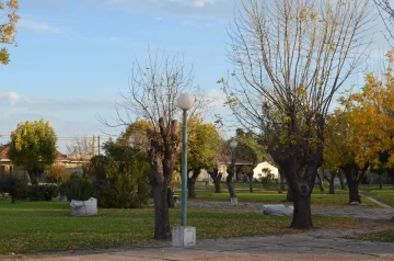 Trabajos en calles, espacios públicos y luminarias de La Dulce