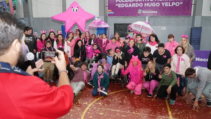 Una alta respuesta local y regional tuvo la segunda Estudiantina de Educación Especial