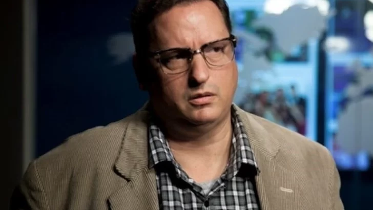 El periodista y politólogo Hernán Brienza se presenta este jueves en Necochea