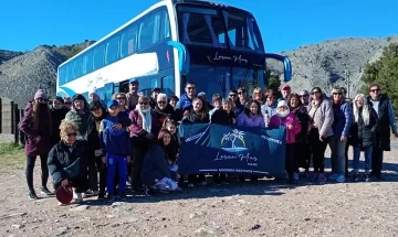 Un numeroso grupo de trabajadores municipales disfrutó de un viaje a Sierra de la Ventana