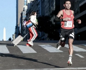 Con un clima atípico para Bs As, Santibáñez terminó la media maratón con buenas sensaciones