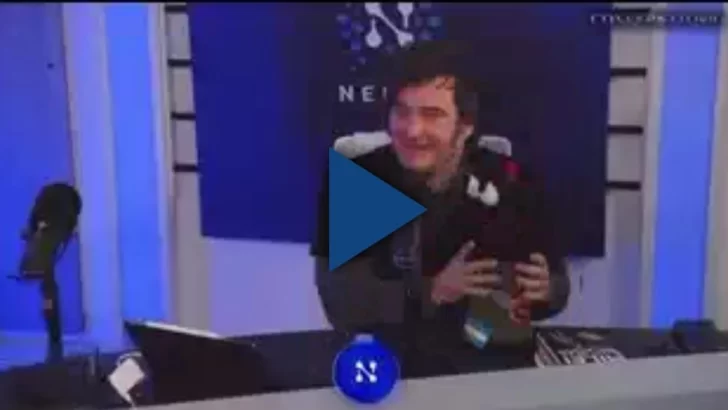 Video viral: Javier Milei hizo de titiritero ventrílocuo en la entrevista con Alejandro Fantino