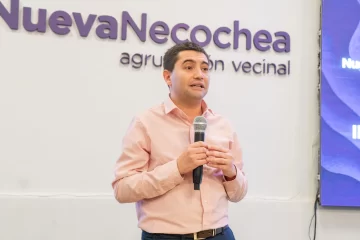 “No podemos escaparle al compromiso de escuchar y ser nexo entre el vecino y el Estado”