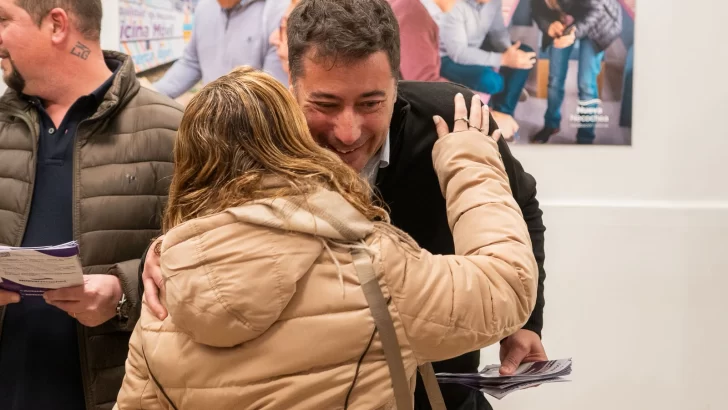 “La gente está cansada de las chicanas. Creo en la Necochea del sí, creo en hacer”,