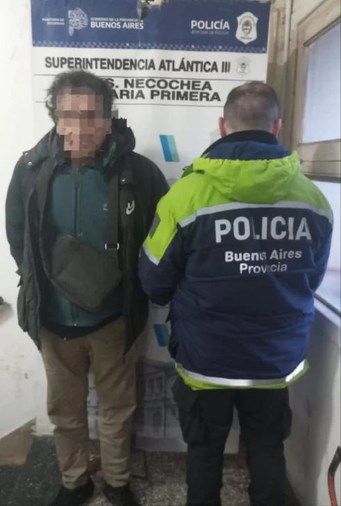 WhatsApp-Image-2025-08-21-at-10.03.44-491x728